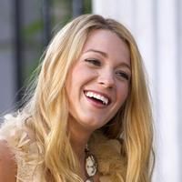 Blake Lively on the set of 'Gossip Girl' shooting on location | Picture 68531